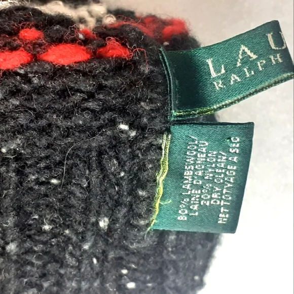 LAMBSWOOL AZTEC TRIBAL PATTERNS ROLLOVER BEANIE by Lauren RALPH LAUREN - Picture 4 of 4